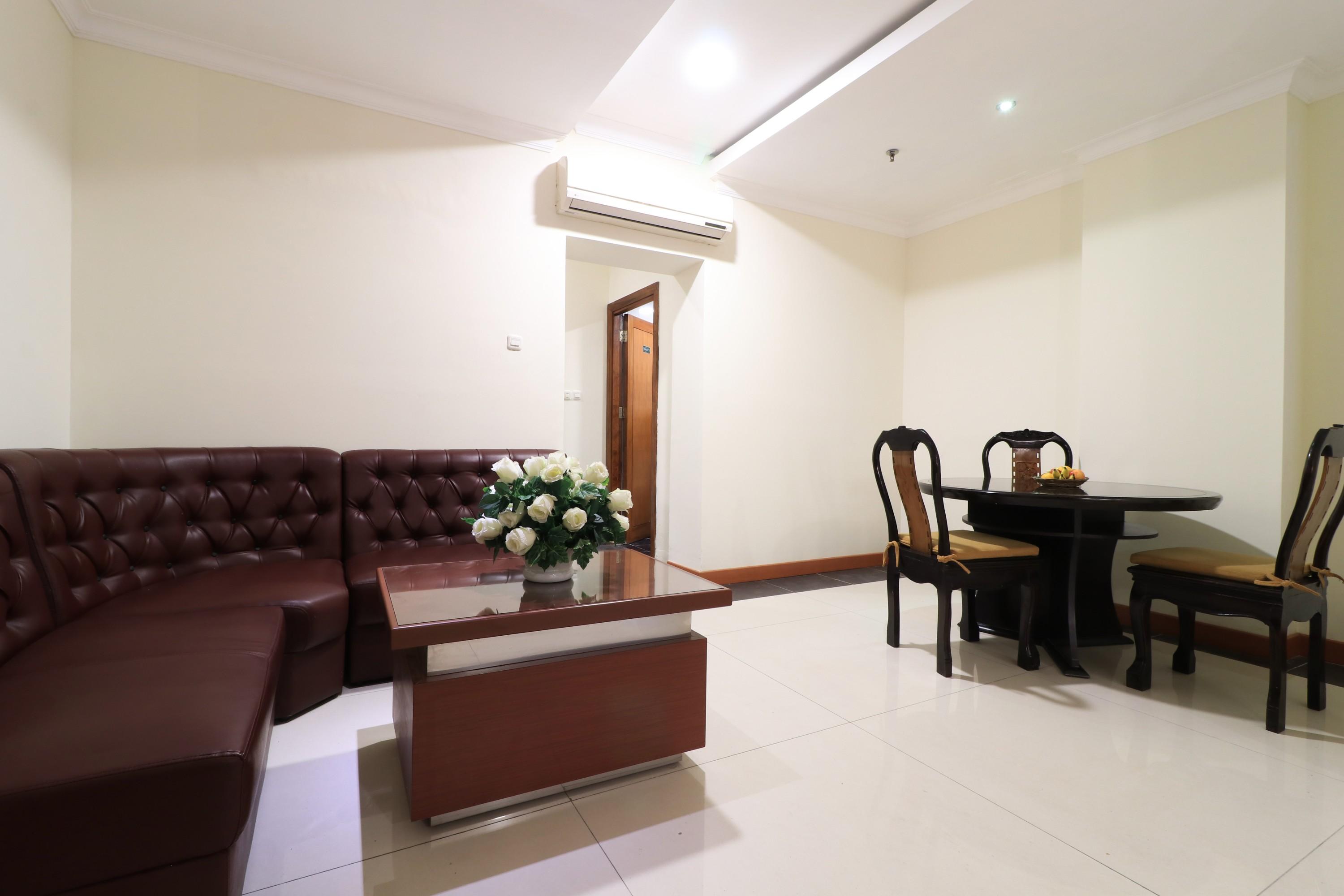 Coins Hotel Джакарта Экстерьер фото
